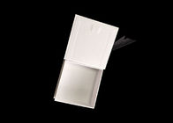 परिधान कपड़े हार्ड पेपरबोर्ड चमकदार टुकड़े टुकड़े के लिए ठोस चुंबकीय उपहार बॉक्स आपूर्तिकर्ता