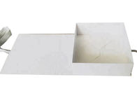 तह गत्ता कागज उपहार बॉक्स सफेद रिबन आयताकार आकार Panton मुद्रण आपूर्तिकर्ता