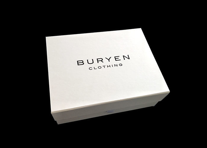 कपड़ों के पैकेजिंग फोल्ड अप गिफ्ट बॉक्स पैंटोन रंग मुद्रित वैकल्पिक आपूर्तिकर्ता