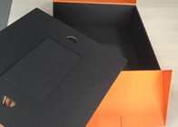 ब्लैक विभाजन के साथ मुद्रित कार्डबोर्ड बुक आकार का बॉक्स ऑरेंज रंगीन शीर्ष आपूर्तिकर्ता